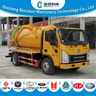 Buen precio Camión de succión de aguas residuales de 4,8 m3, 4800L, 10 toneladas, cuerpo fuerte de 167 hp en línea